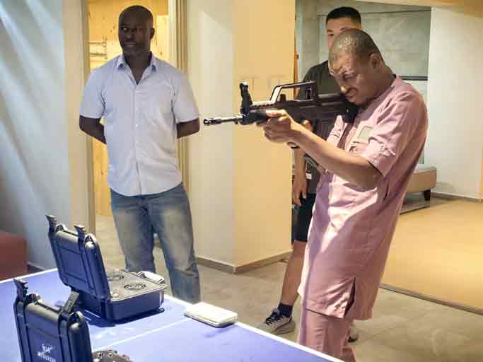  非洲-布吉纳法索政府司法部门上门北京毕思特联合科技有限公司参观、洽谈