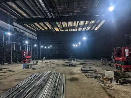 室内智慧靶场开工建设施工现场 